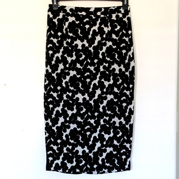A.L.C. Belle Silk Print Pencil Skirt SZ 8 - Picture 3 of 8